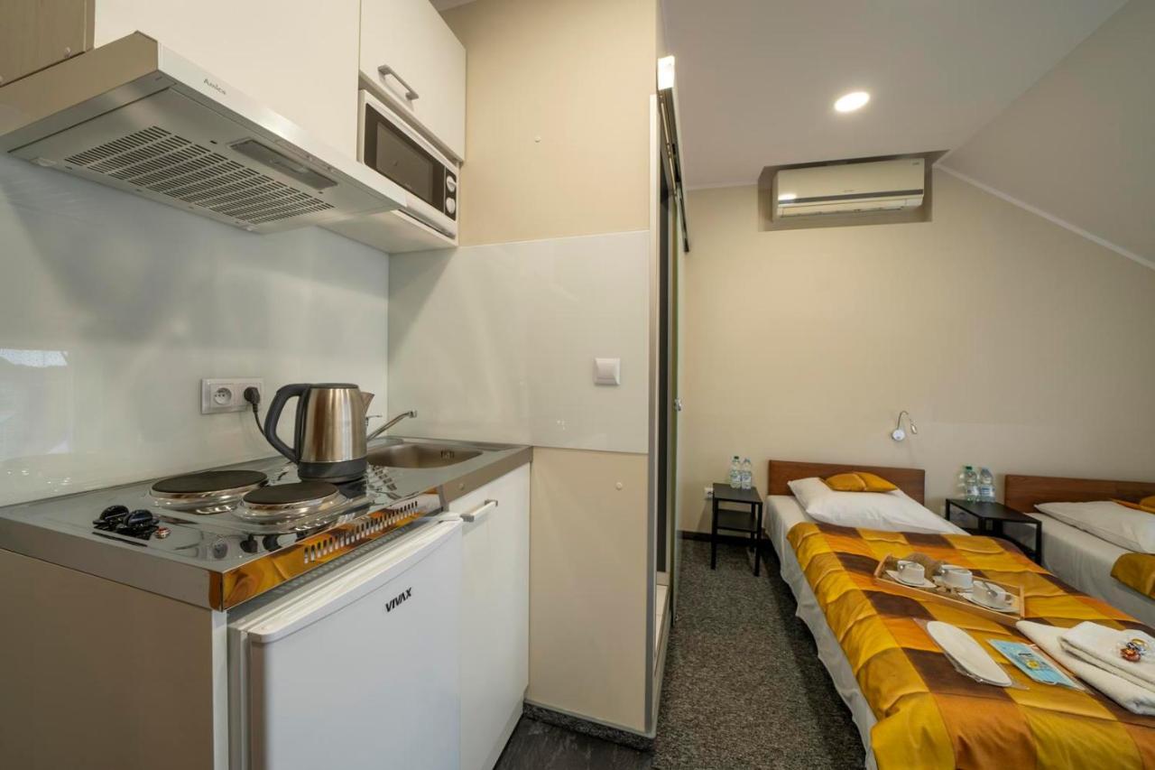 Fortisline Pokoje Z Klimatyzcja Sauna Apartment ออปอเล ภายนอก รูปภาพ
