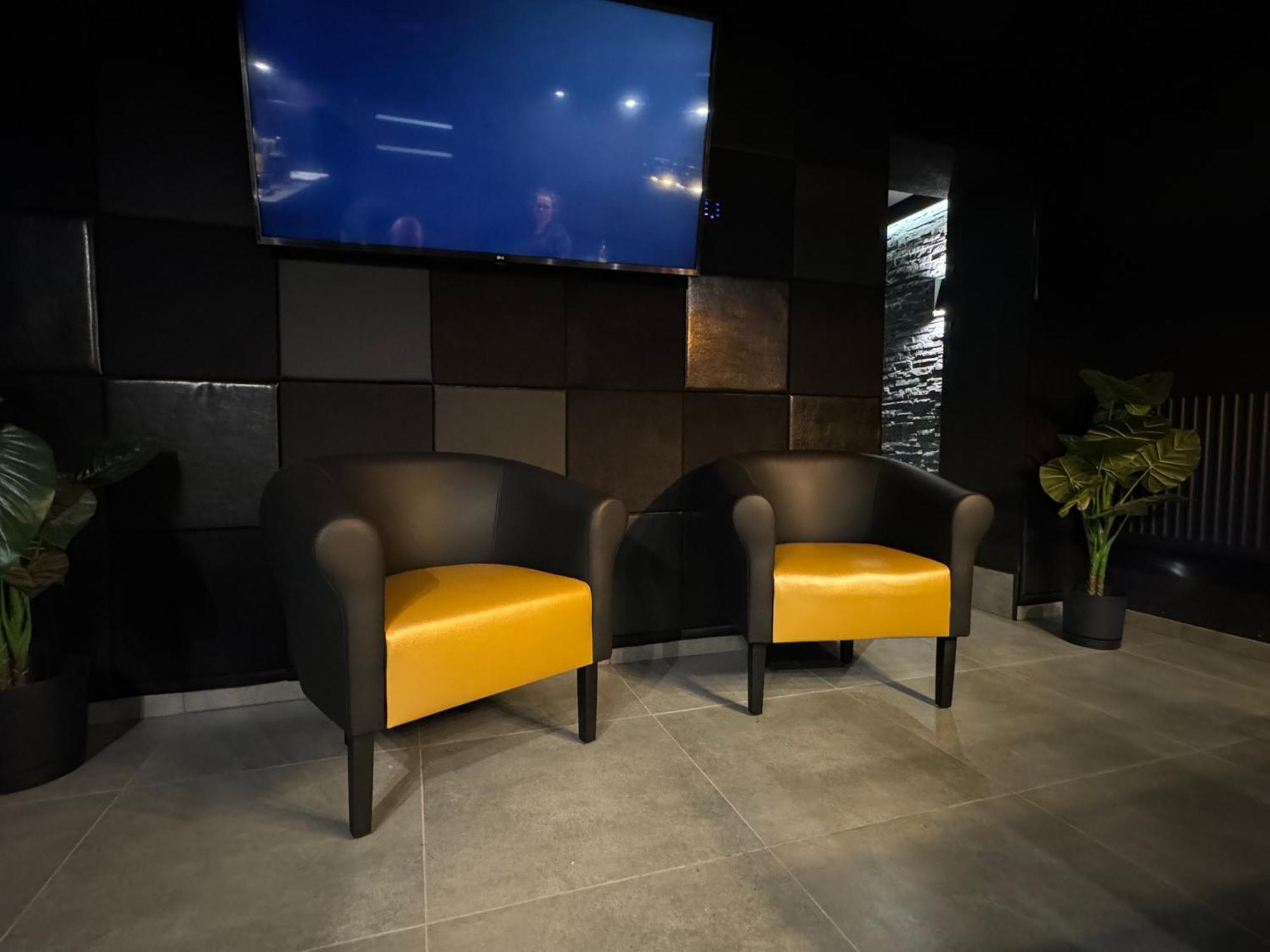 Fortisline Pokoje Z Klimatyzcja Sauna Apartment ออปอเล ภายนอก รูปภาพ