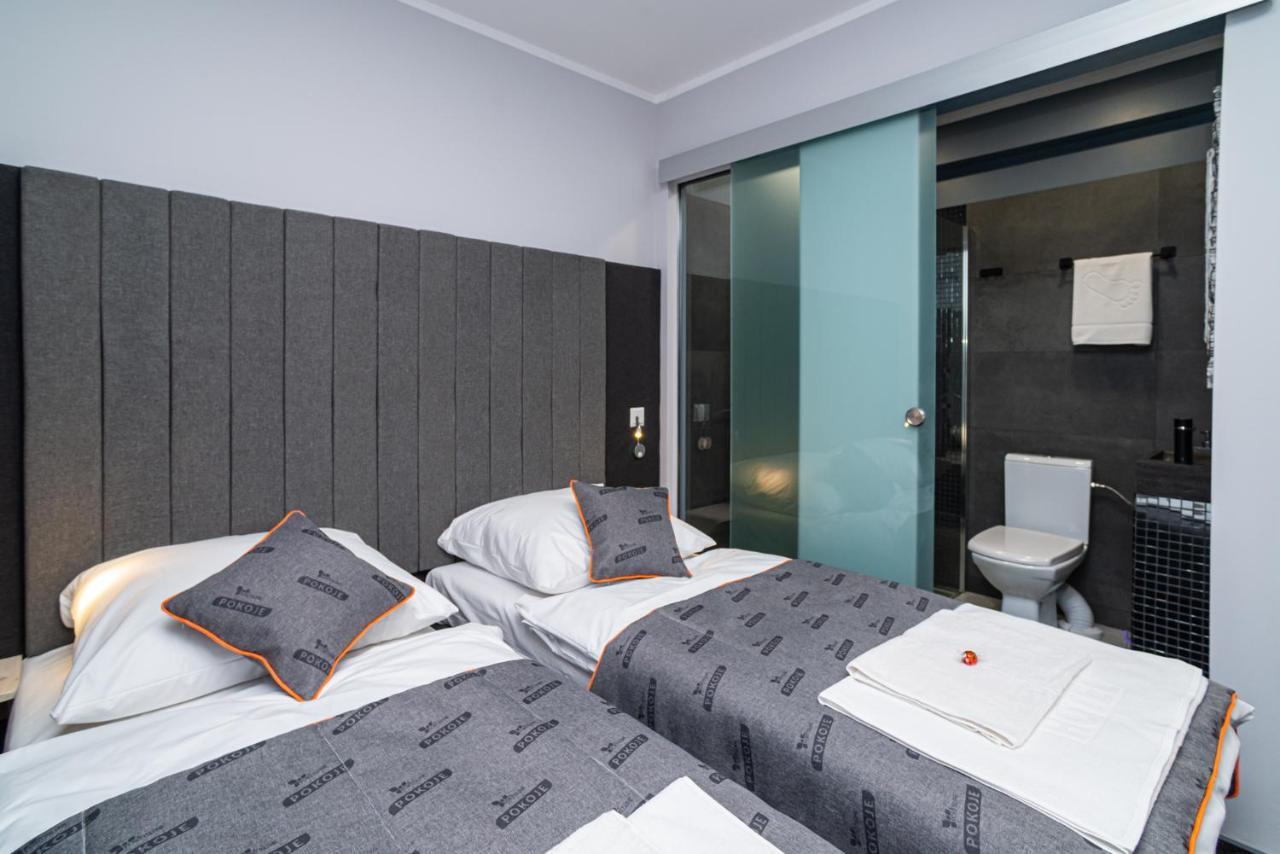 Fortisline Pokoje Z Klimatyzcja Sauna Apartment ออปอเล ภายนอก รูปภาพ